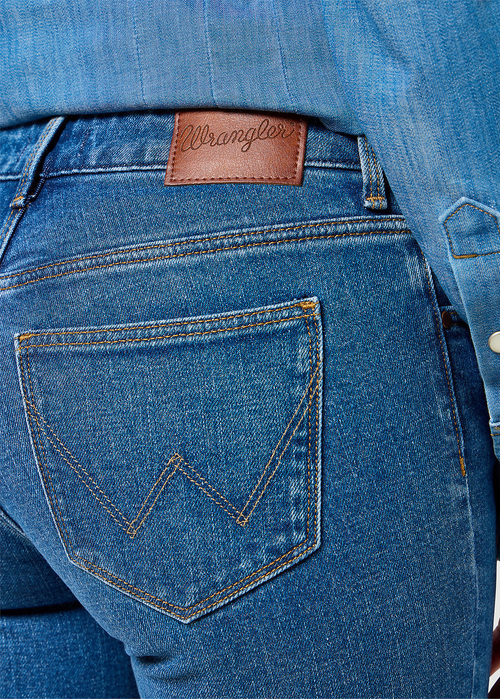 Wrangler® Bootcut - Vintage Blue