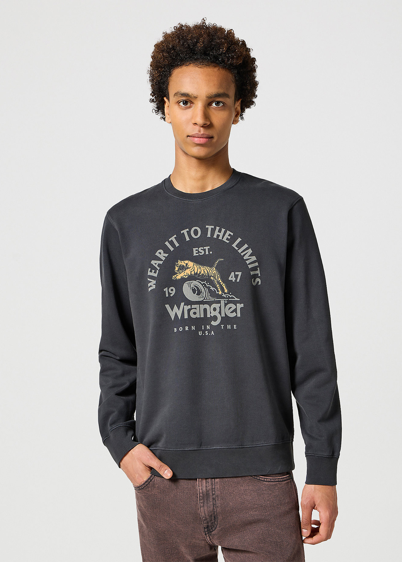 Wrangler® Crewneck Sweatshirt - Faded Black