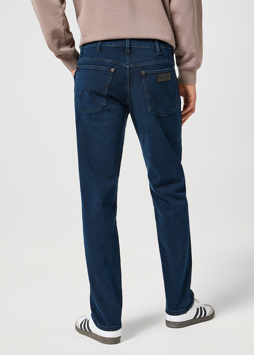 Wrangler® River - Indigo Noir