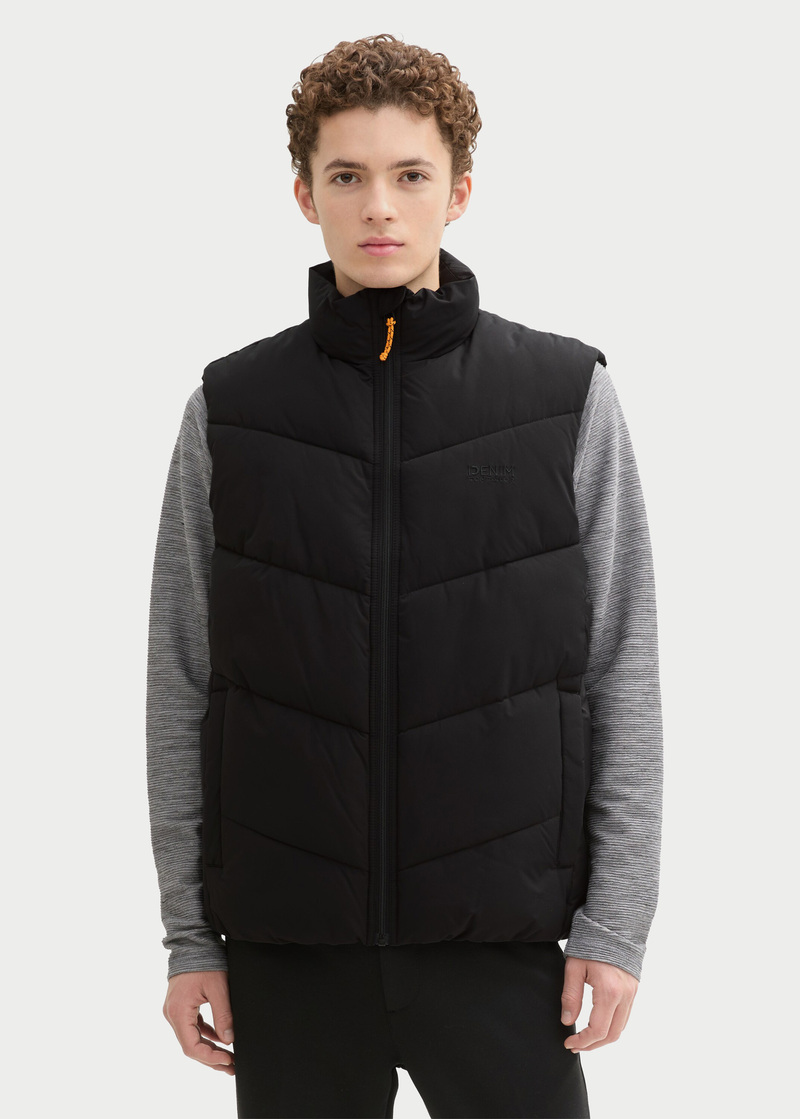 Tom Tailor Puffer Vest With A Logo Black - 1042106-29999