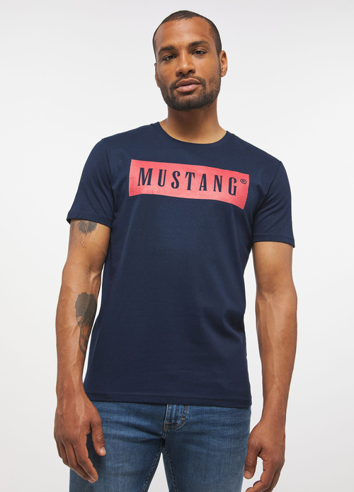 (7) Mustang Jeans